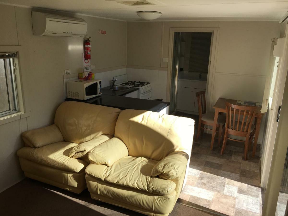 Kickback Cottages レイクス・エントランス エクステリア 写真