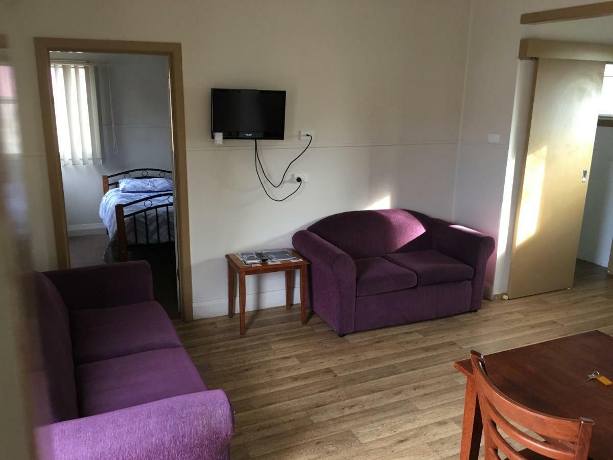 Kickback Cottages レイクス・エントランス エクステリア 写真